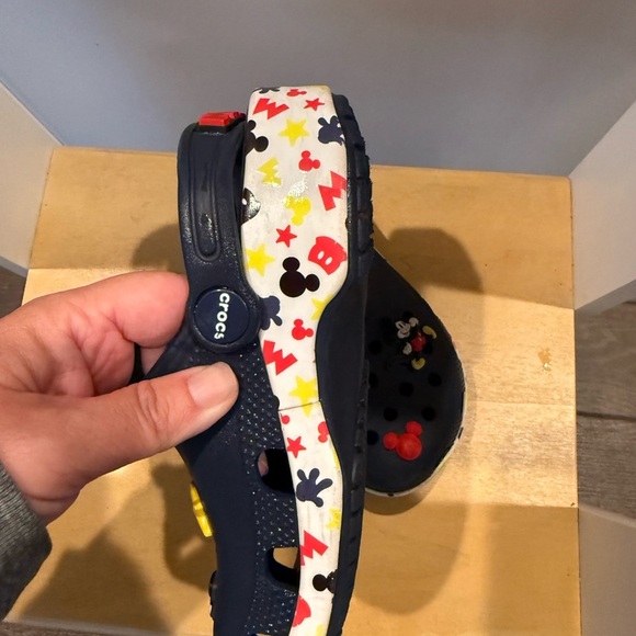 CROCS Mickey Mouse Disney Kids Clogs Size C11 - Picture 8 of 13